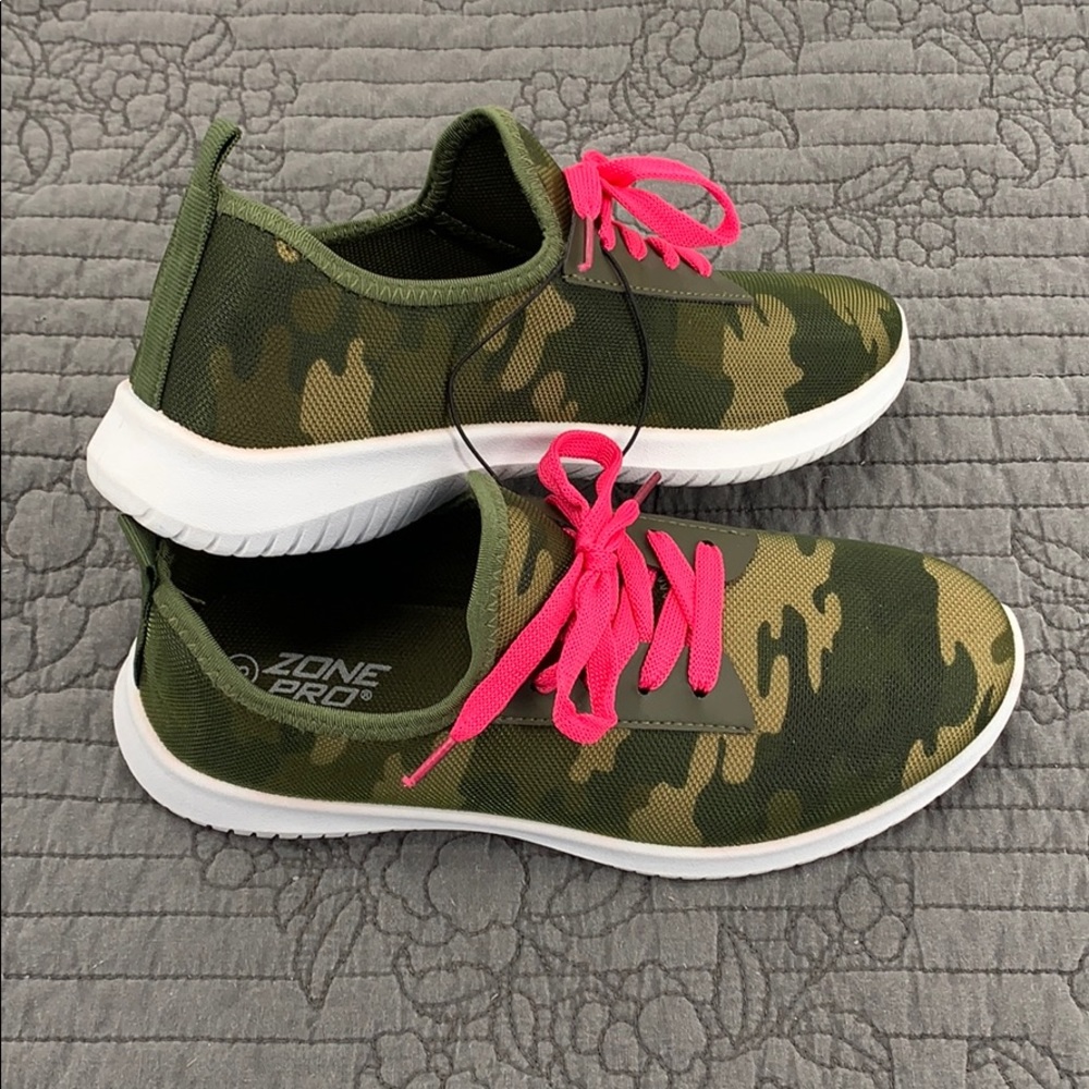 Zone Pro Camo Shoes - Picture 4 of 6